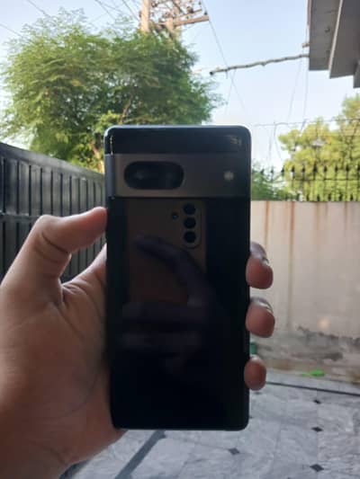 Google Pixel 7 10 by 9
