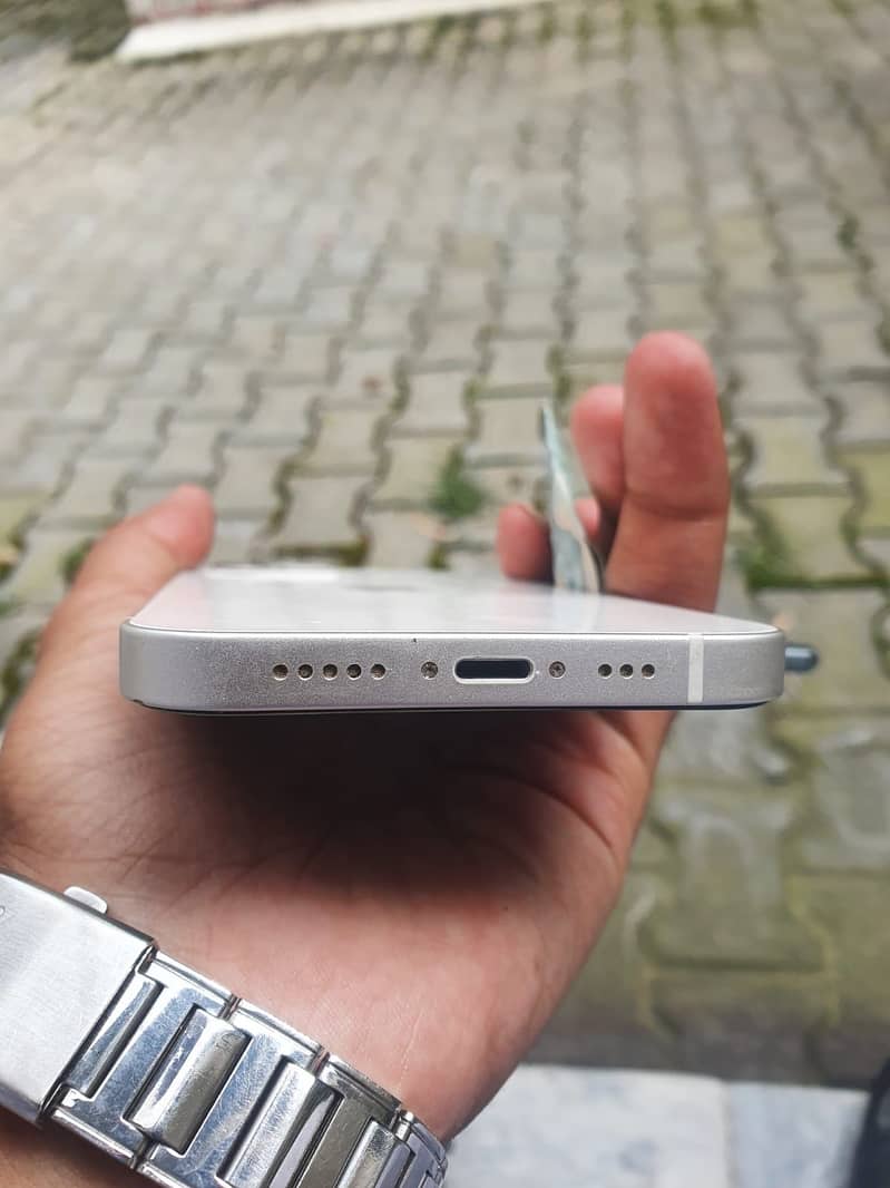 Apple iPhone 12 mini 2