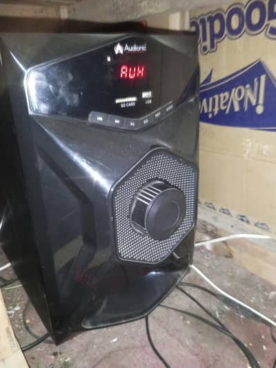 Audionic Peace 8