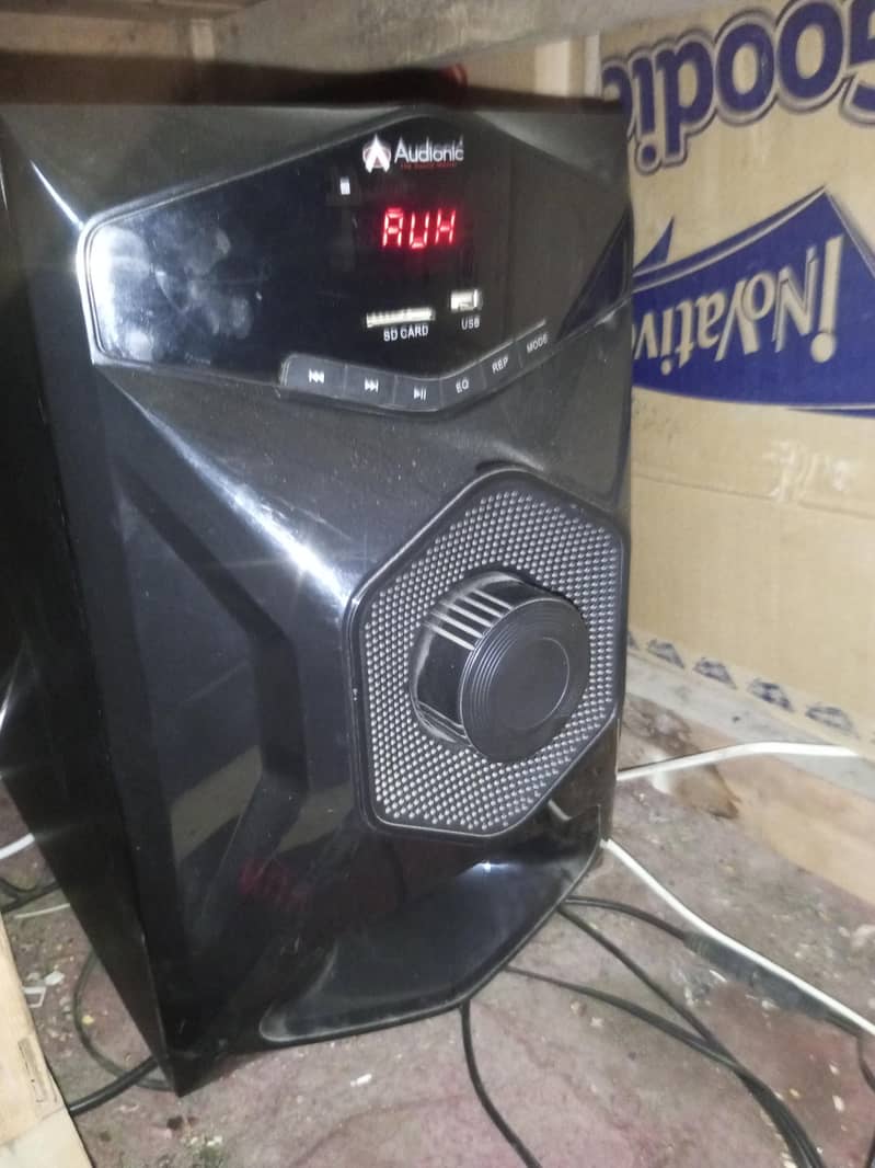 Audionic Peace 8 0