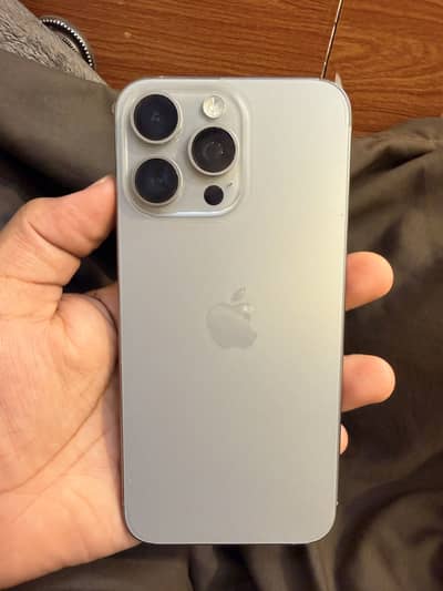 Apple iPhone 15 Pro Max