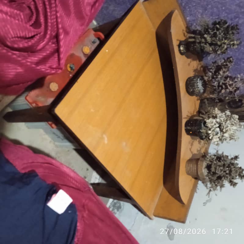 table for corner  for decoration 7