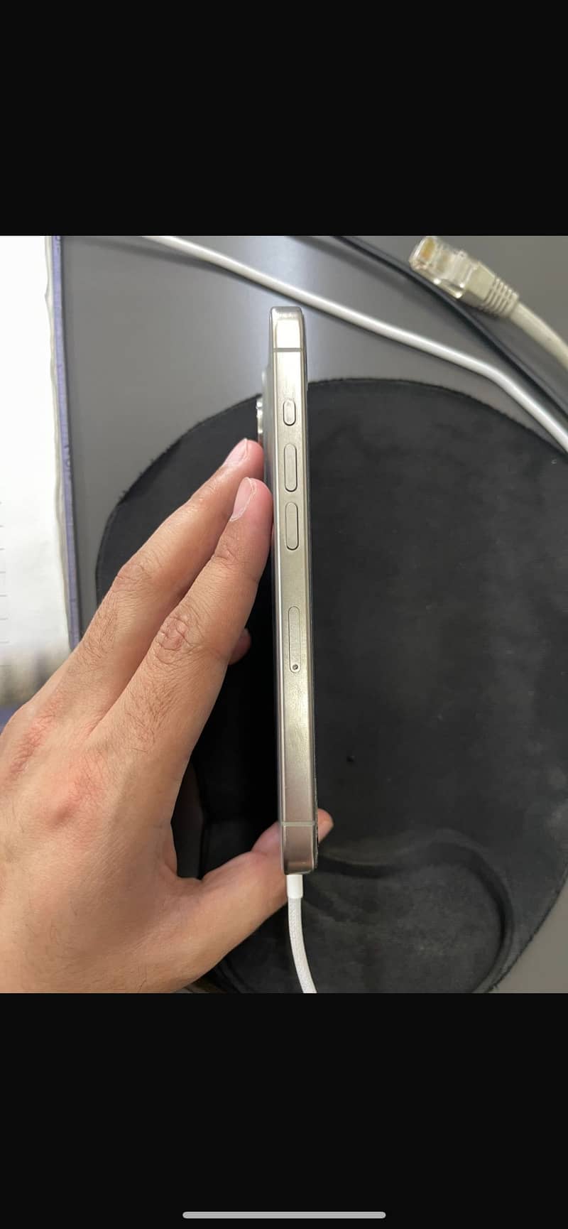 Apple iPhone 15 Pro 2