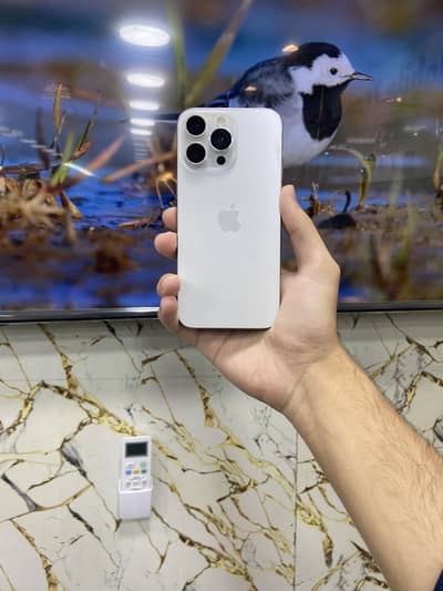 Apple iPhone 15 Pro Max