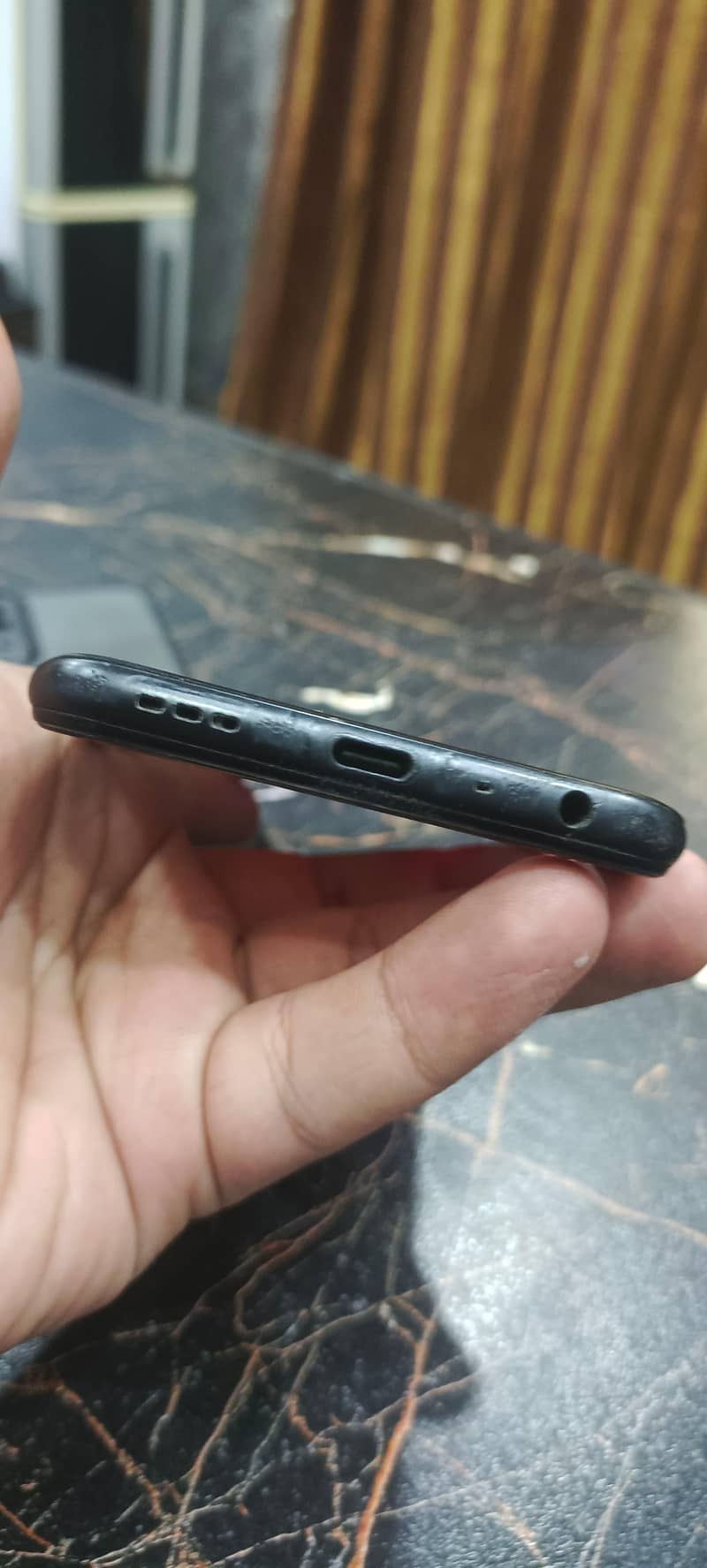 OPPO A76 4