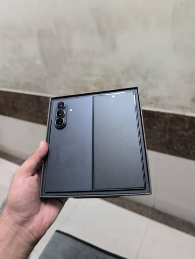 Samsung Mobile Z Fold 7 Pta Approved 12/256