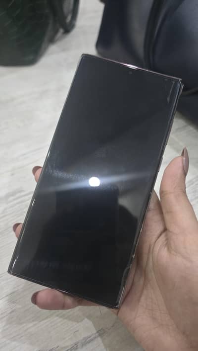 Samsung Mobile S22 Ultra