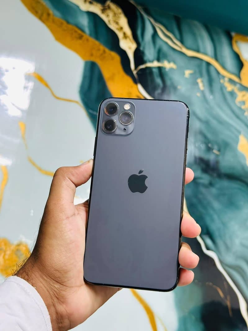 iPhone 11 Pro Max 7