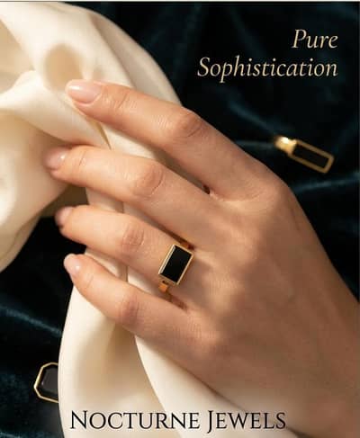  Stylish Fashion Ring – New Condition