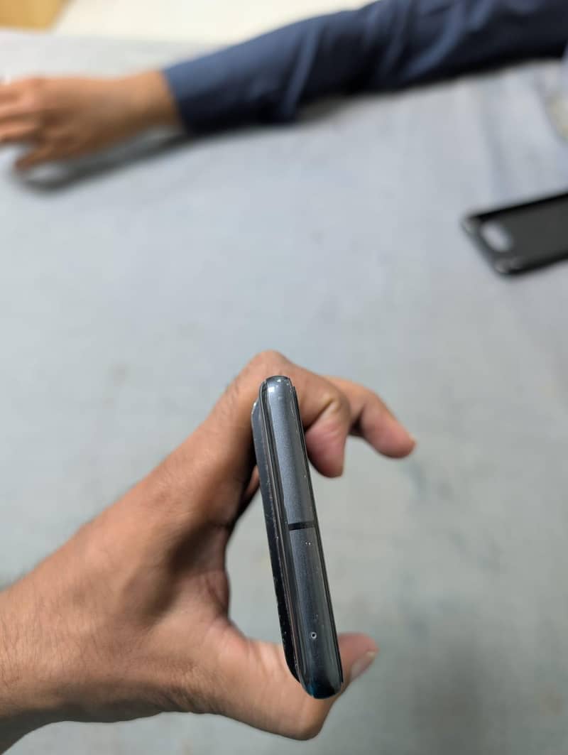 Google Pixel 7 3