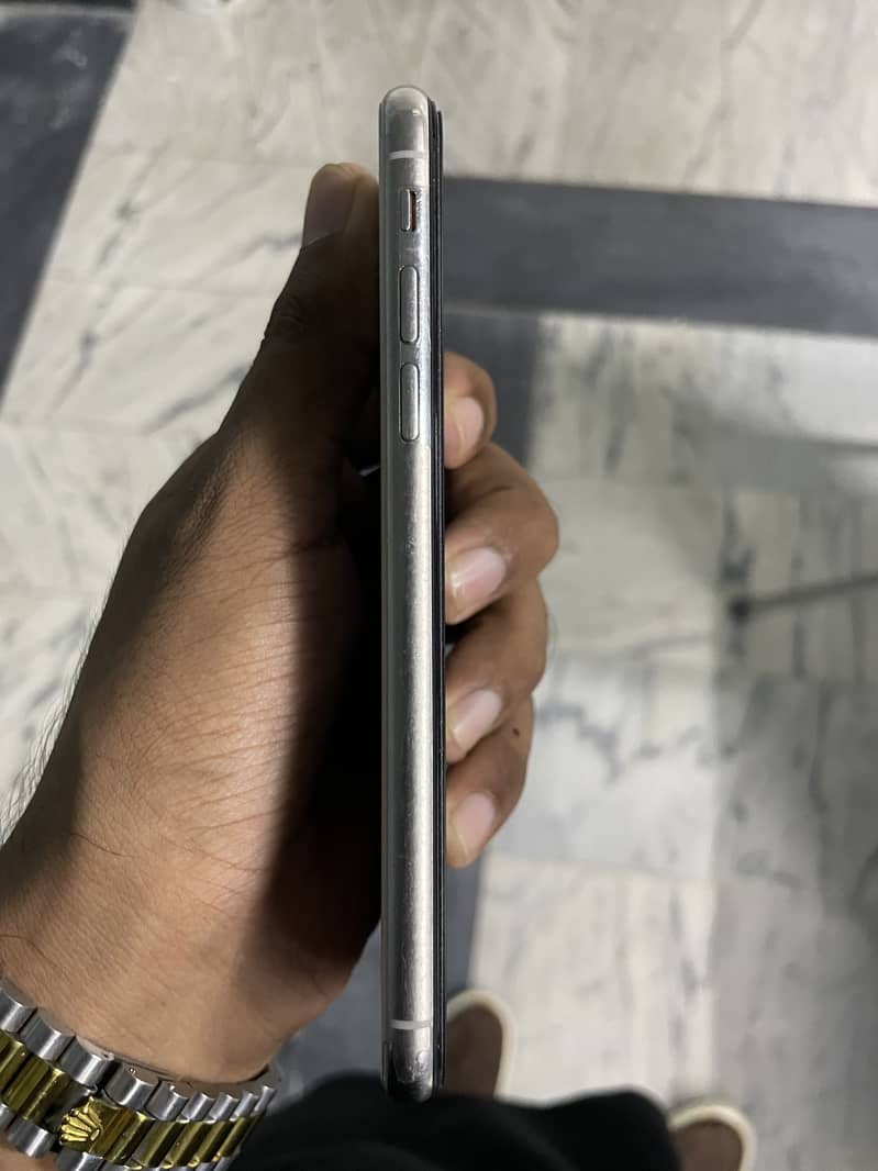 Apple iPhone X 1