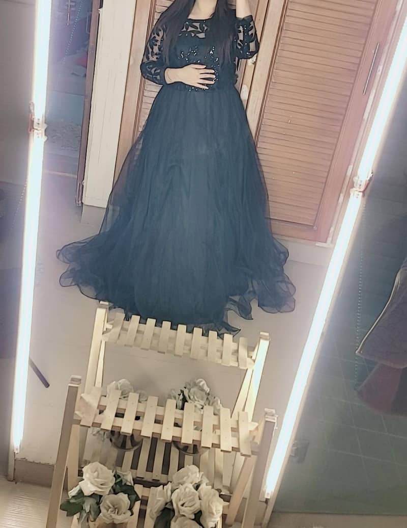 black maxi 2