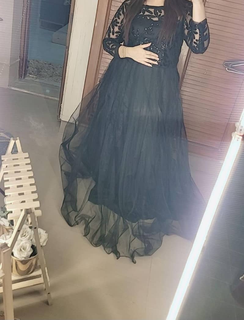 black maxi 3