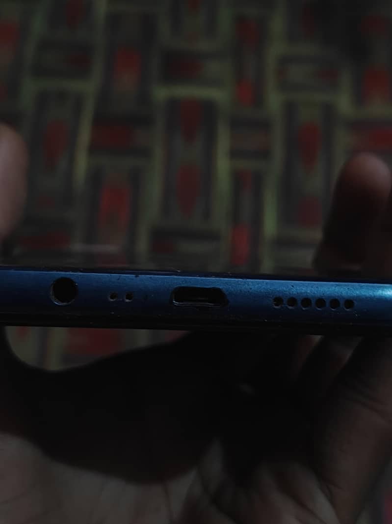 OPPO A7 4