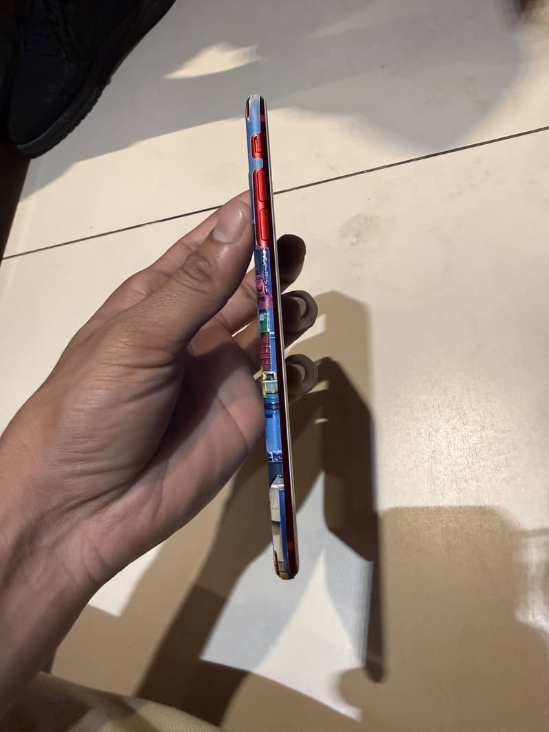 Apple iPhone 7 Plus 6