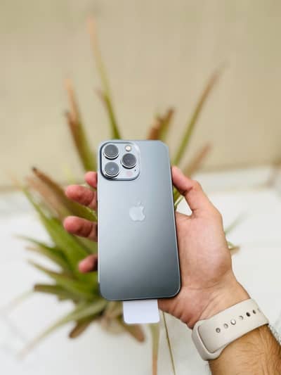 Apple iPhone 13 Pro