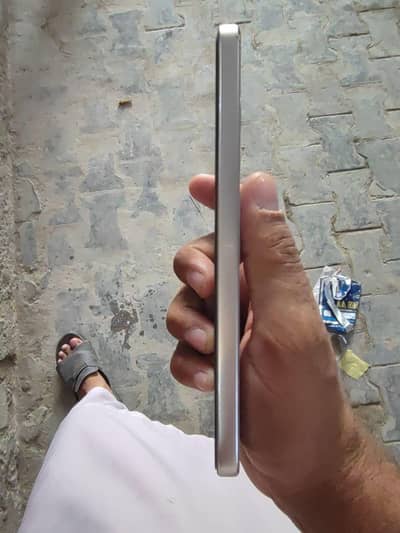 Vivo Y400