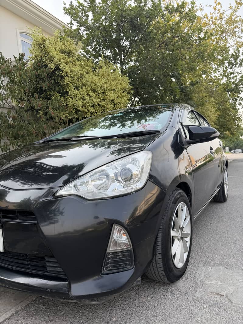 Toyota Aqua 2012 7