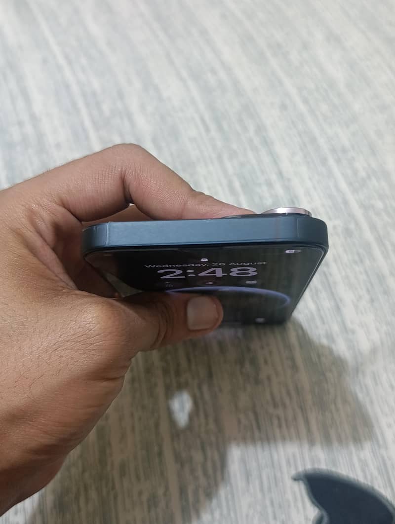 Apple iPhone 14 5