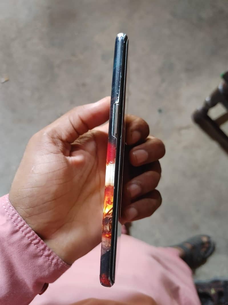 One Plus 10 Pro 3