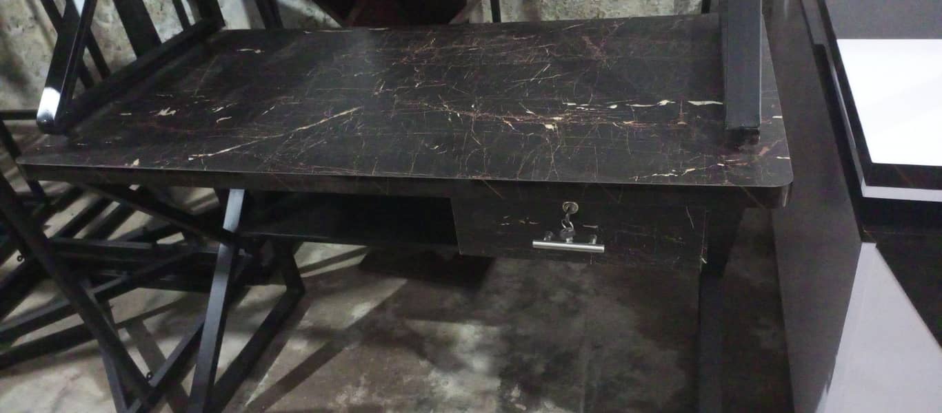 2.4  table 0