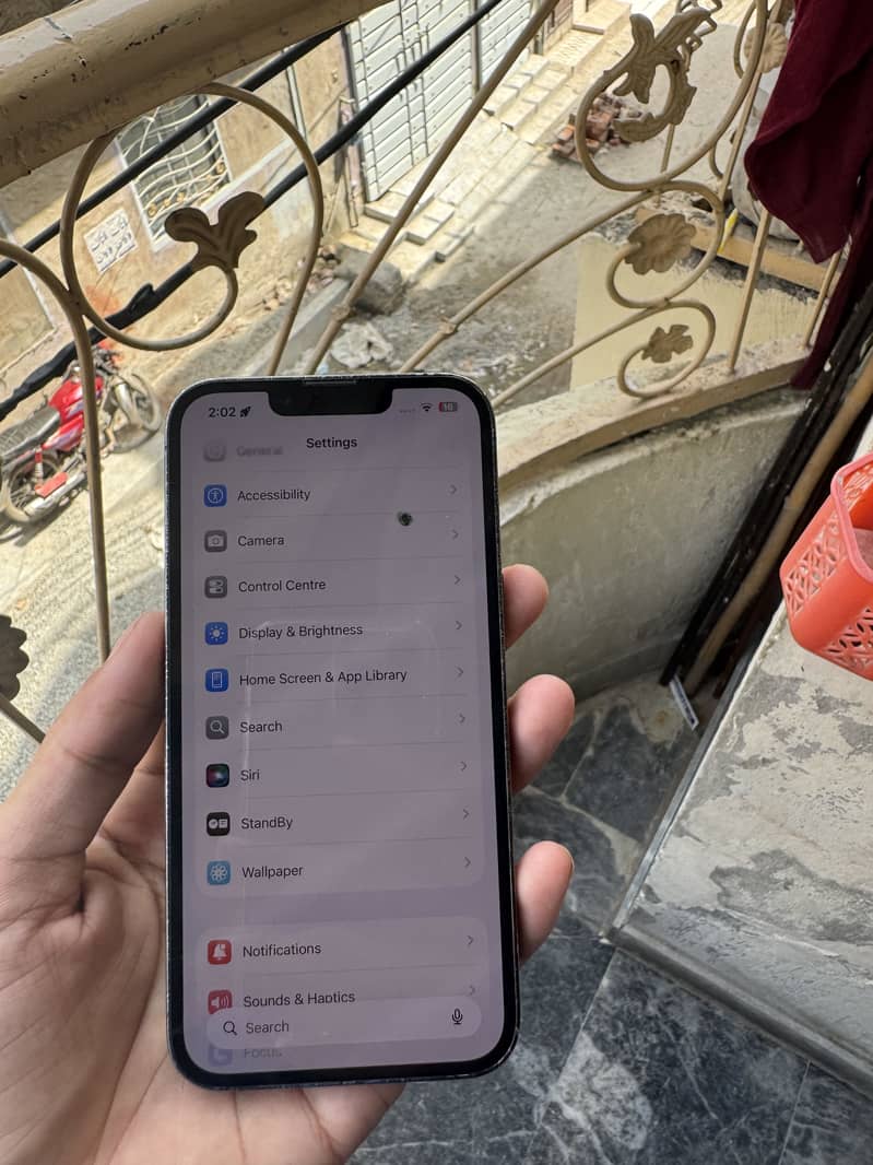 Apple iPhone 13 Pro 3
