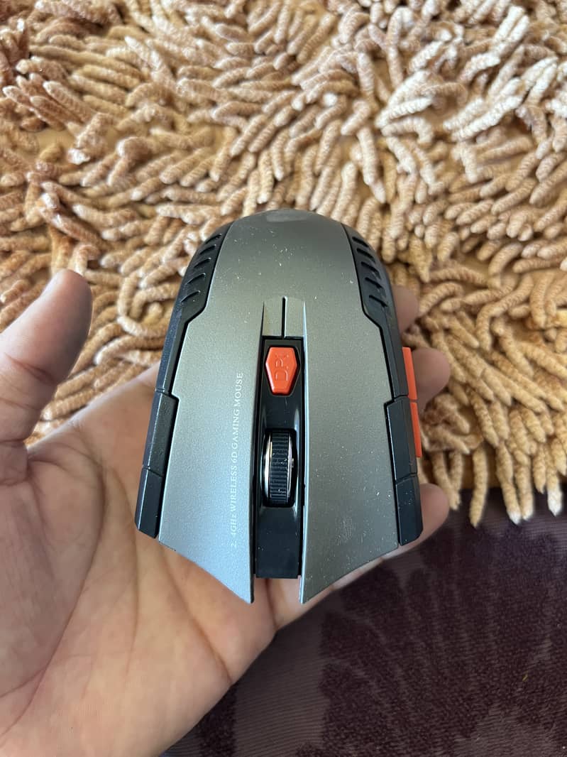 5 wireless mouses available 0