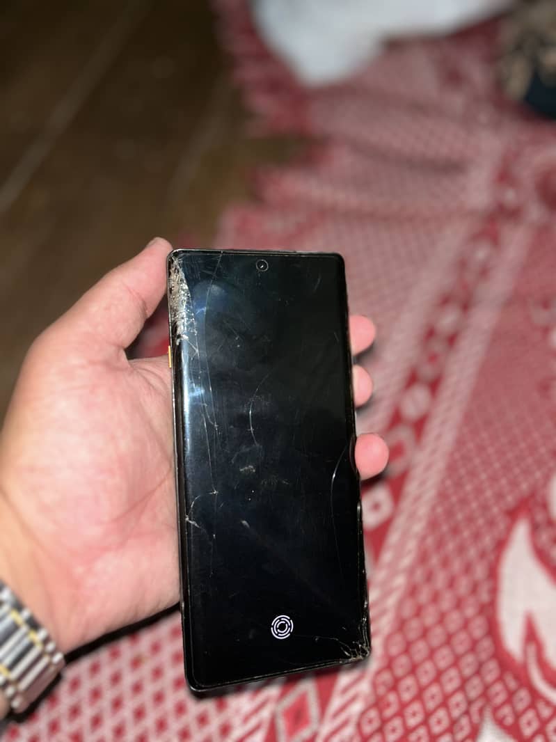 Tecno CAMON 40 Pro 3