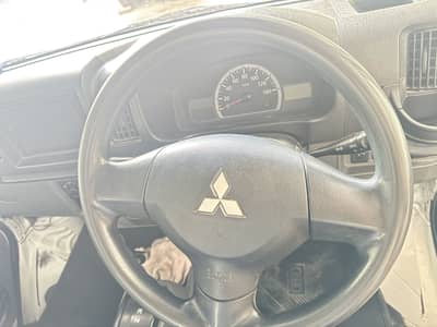 Mitsubishi  pikup