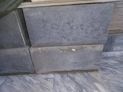 ​12 Pcs Concrete Cement Blocks in Good