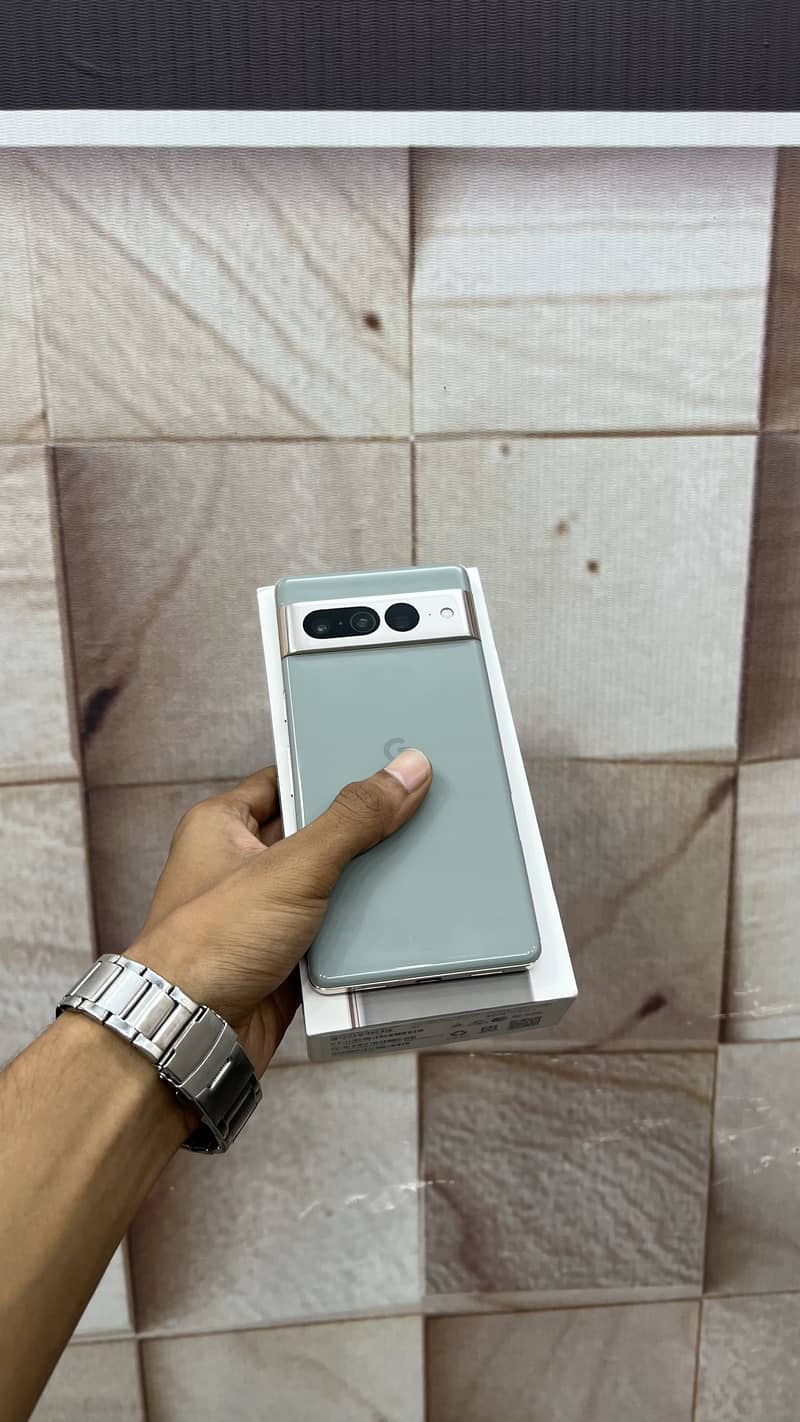 Google Pixel 7 Pro 0