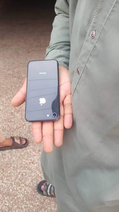 Apple iPhone 8