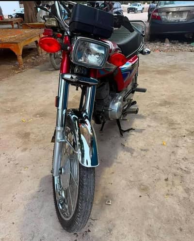 Honda CG 125 for sale call only WhatsApp on/0*3*2*0*3*1*9*4*0*8*4