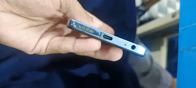 Infinix Hot 40i