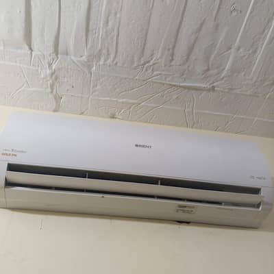 orient Ac Heat and Cool Ultron comfort Gold fine 1.5 ton