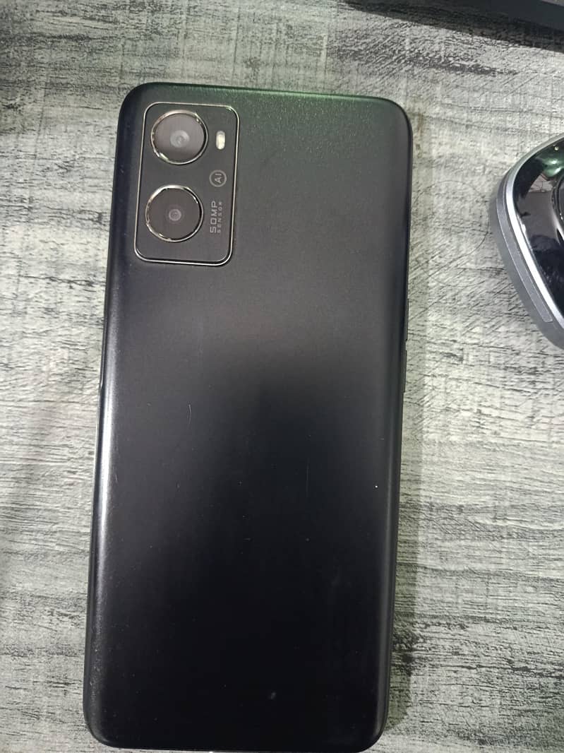OPPO A96 0