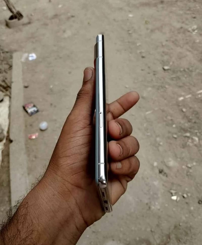 Google Pixel 7 Pro 2
