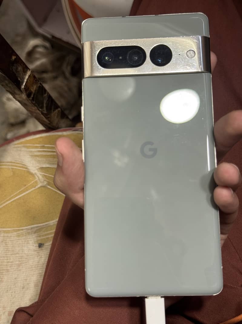 Google Pixel 7 Pro 4