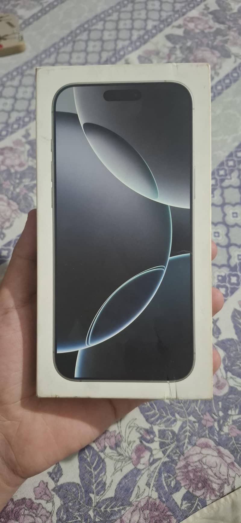 Apple iPhone 16 Pro Max 7