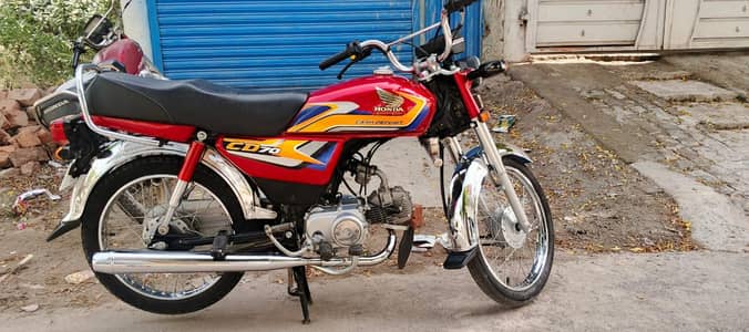 Honda cd70 new condition 8000 kilo metr