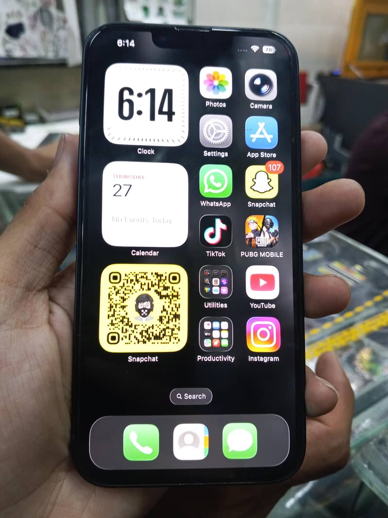 Apple iPhone 13 1