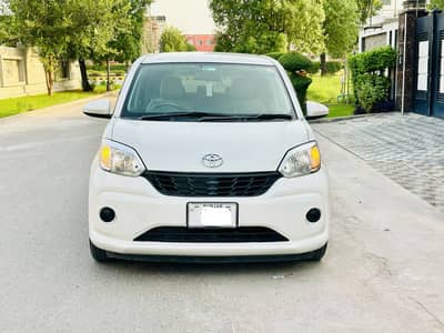 Toyota Passo 2016 / 2020 Pearl white