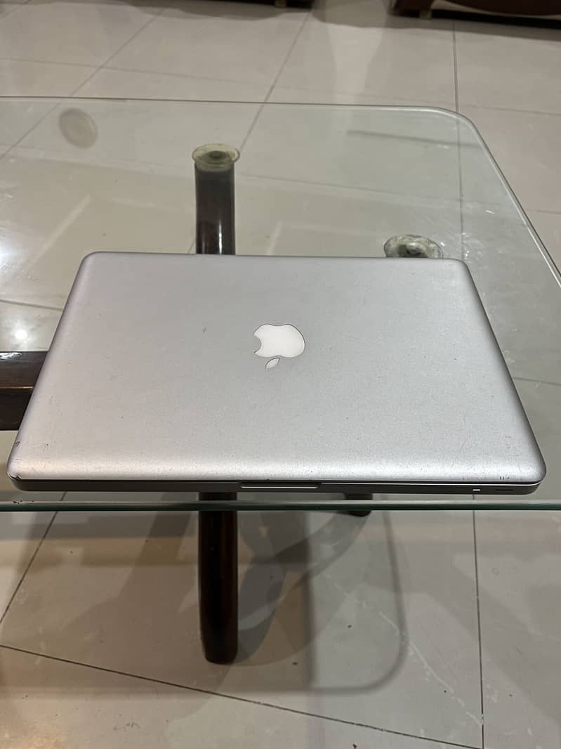 Apple Macbook pro 2012 1