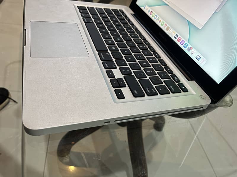 Apple Macbook pro 2012 4