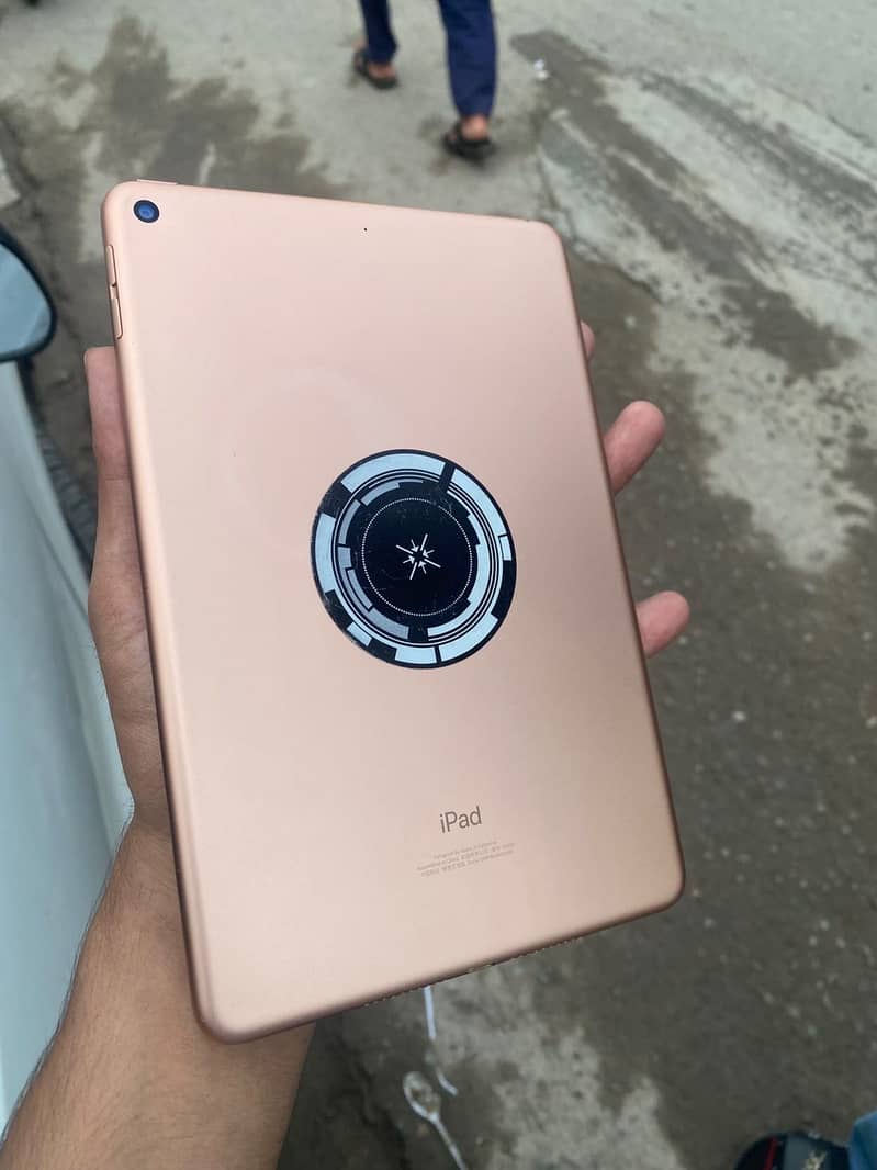 iPad mini 5 64Gb 3