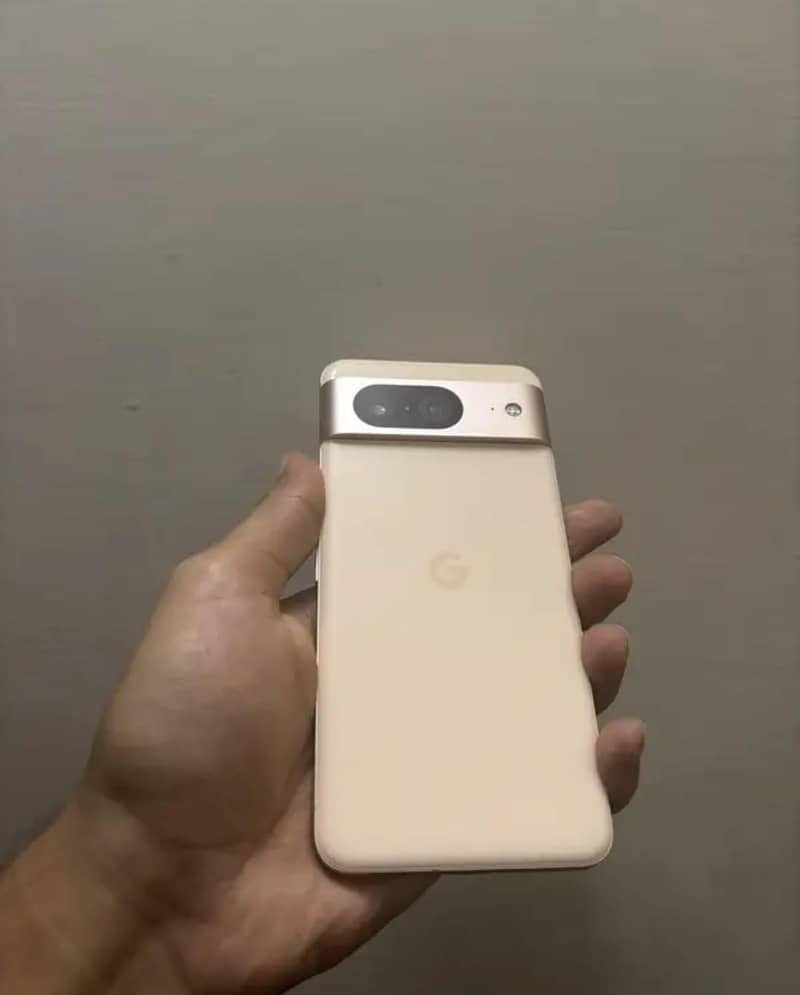 Google Pixel 8 7