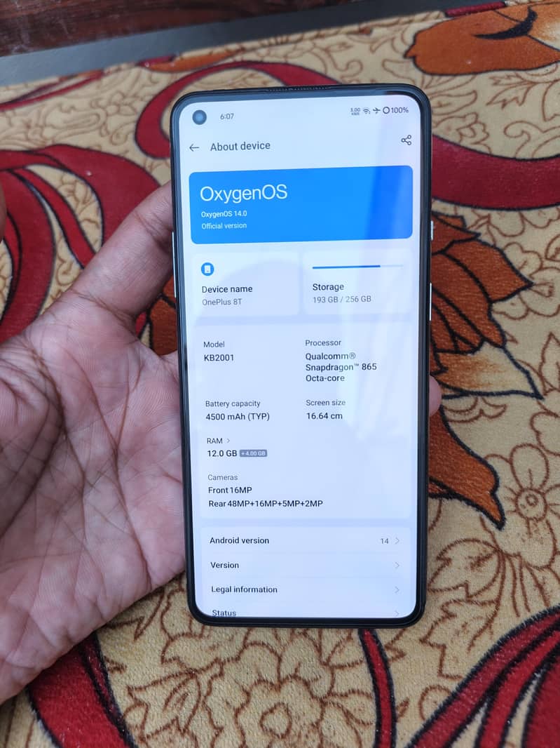 One Plus 8T 0