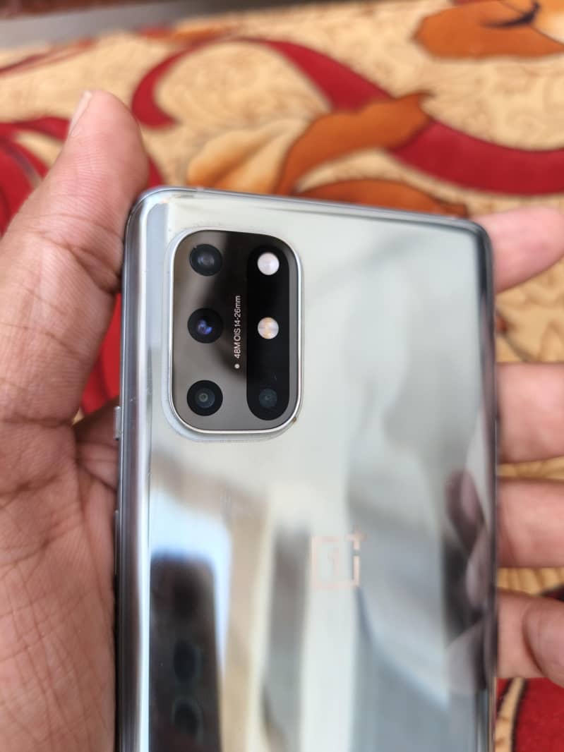 One Plus 8T 5
