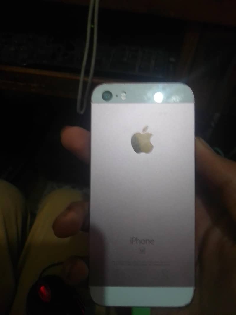Apple iPhone SE 1