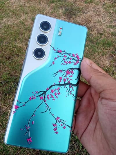 Tecno CAMON 40 Pro